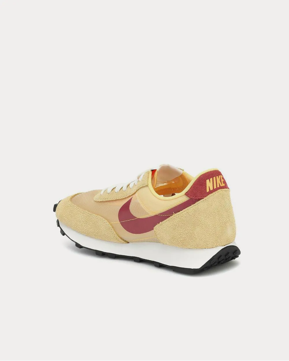 Daybreak suede Topaz Gold Running Shoes