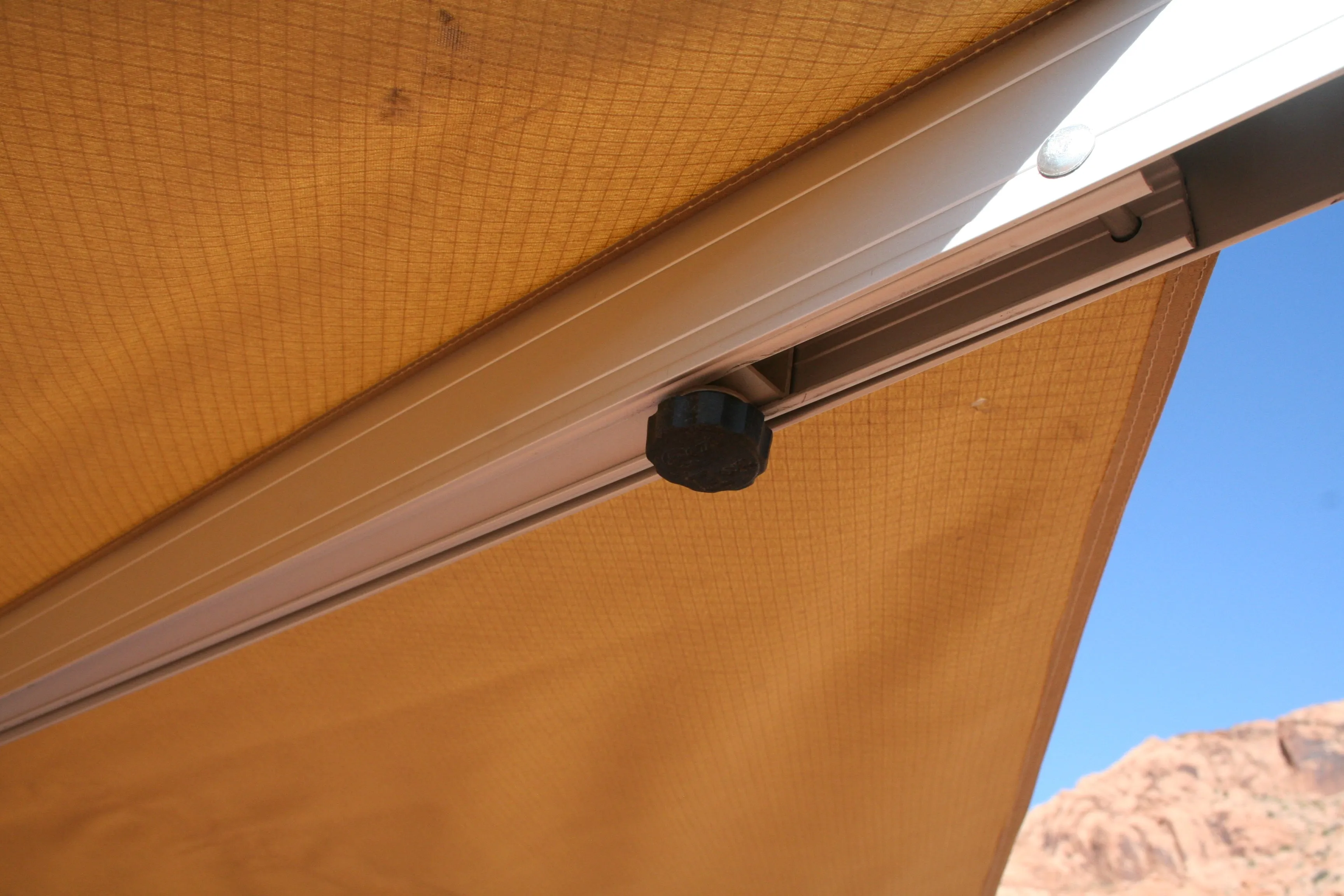 Equipt Bat 270 Awning