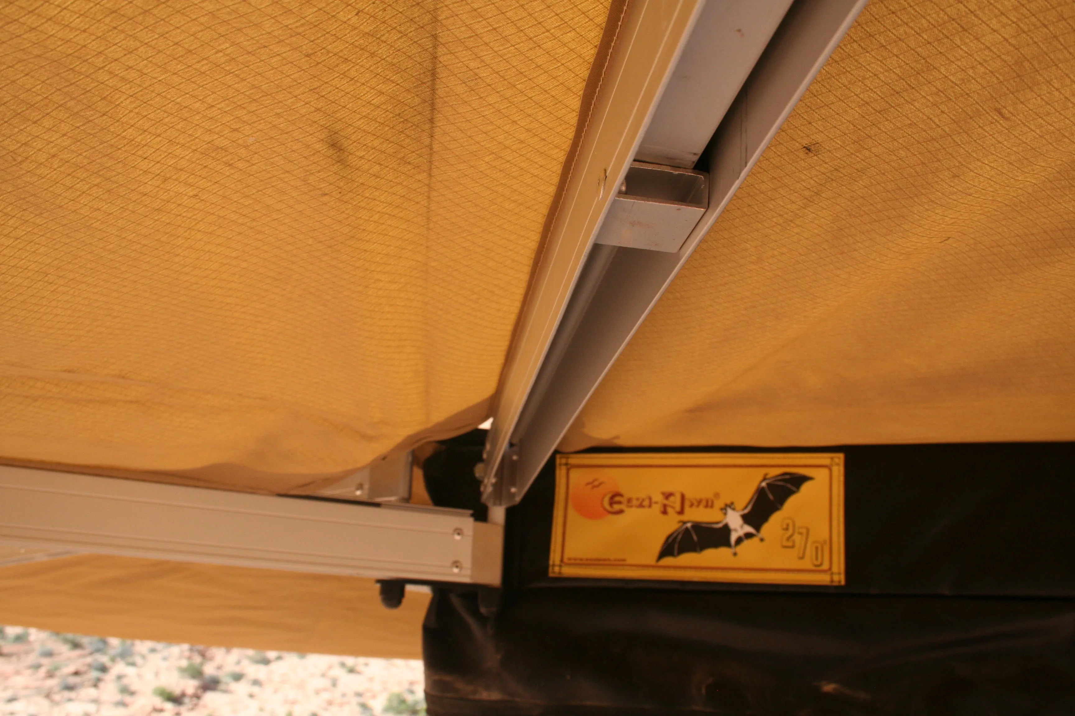 Equipt Bat 270 Awning