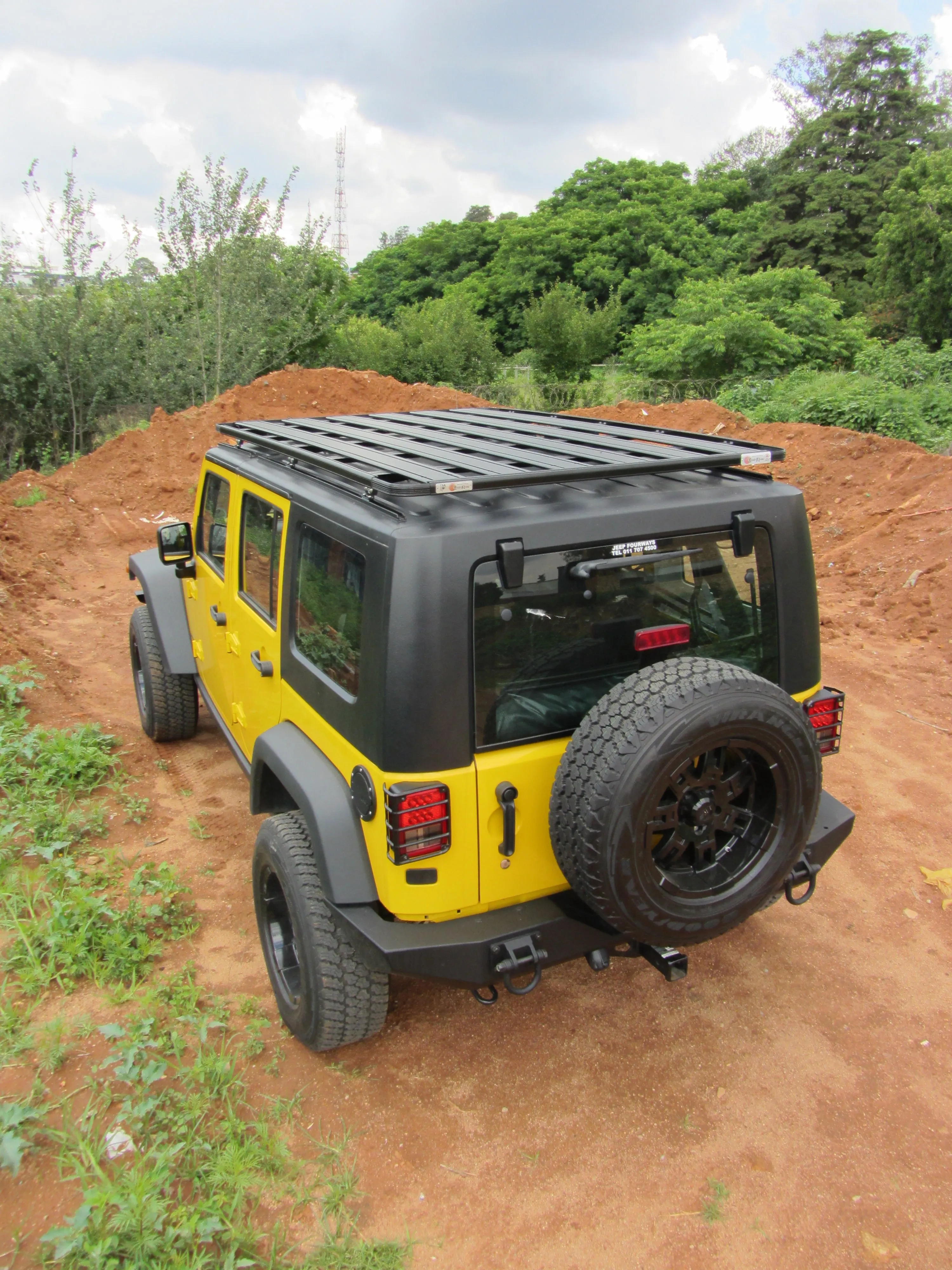 Equipt K9 Roof Rack Rail Set