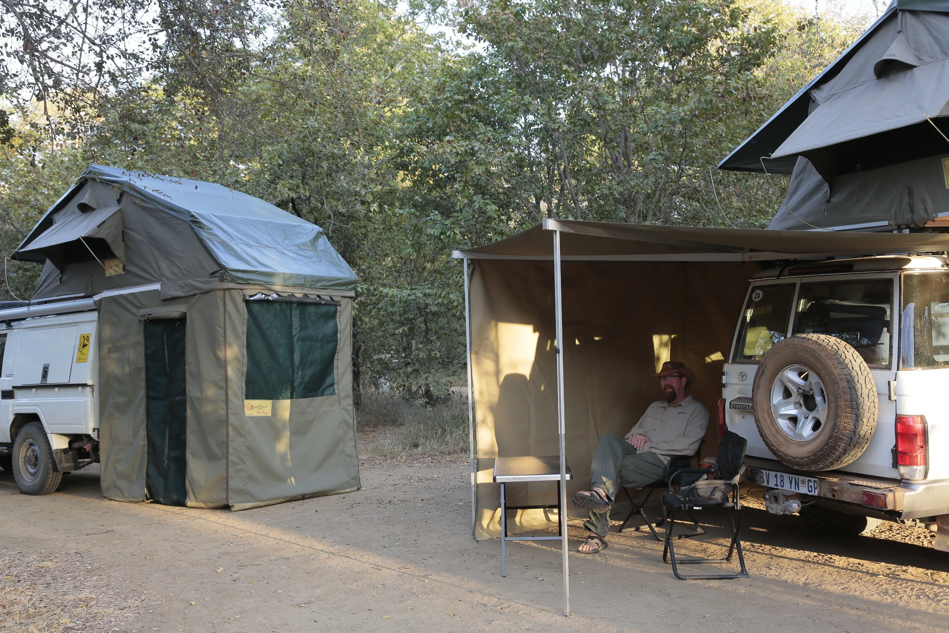 Equipt XKLUSIV Roof Top Tent