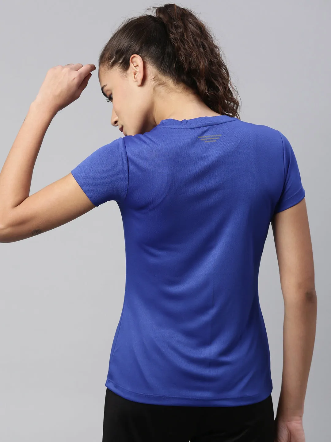JESSIE  (100% MICRO POLYESTER SPORTSWARE T-SHIRT FOR WOMENS)