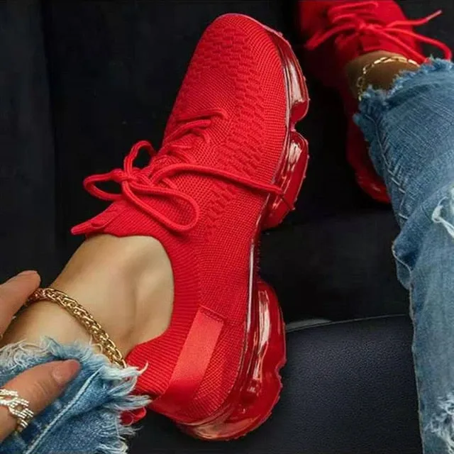 Relaxed and breathable orthopedic Shoes