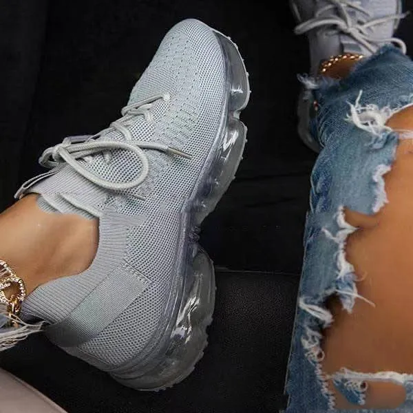 Relaxed and breathable orthopedic Shoes